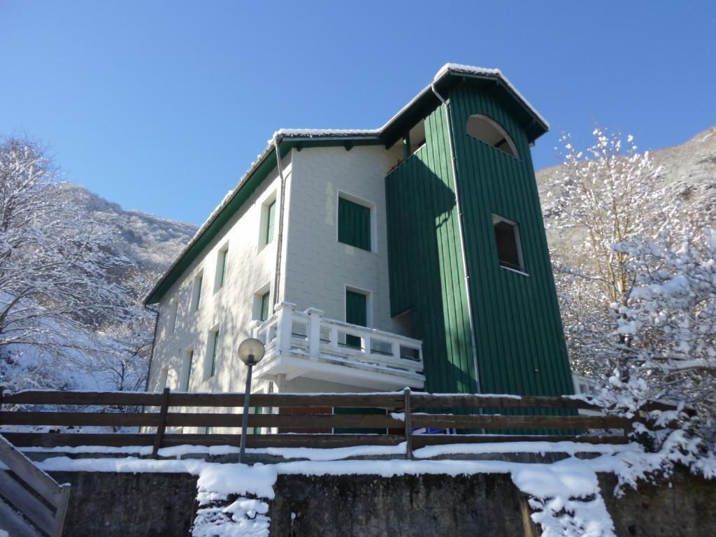 Appartements Les Pins Cierp Buitenkant foto